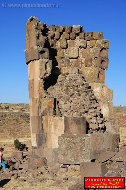 PERU - Le Chullpas di Sillustani - 4.jpg